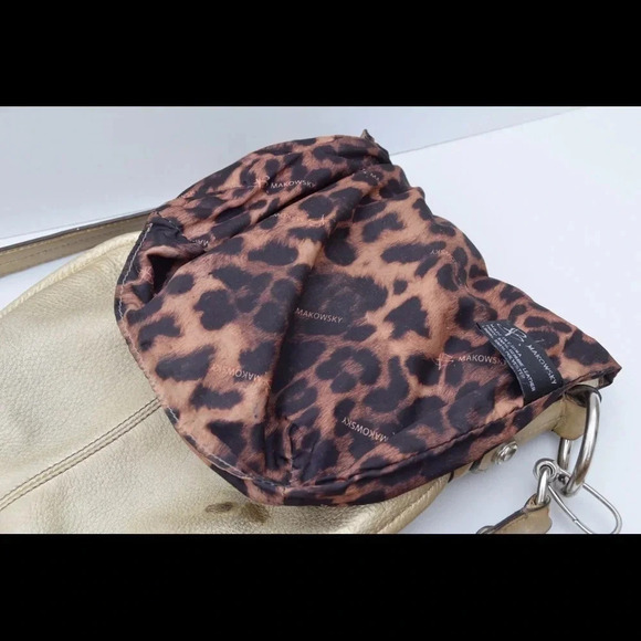 B. Makowsky leather cross body bag - Picture 4 of 8